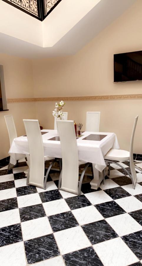 Riad Lyna Marrakesh Ngoại thất bức ảnh